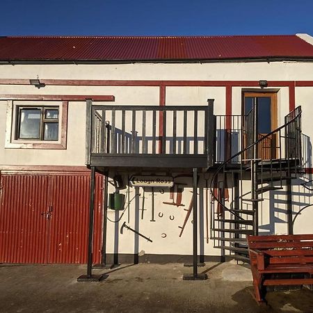 Granda Pat'S Loft Apartment Crossmaglen ภายนอก รูปภาพ