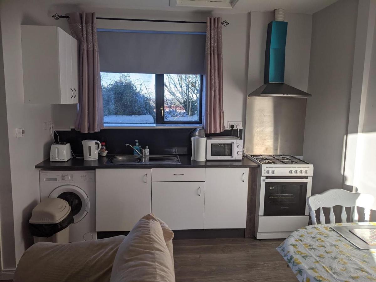 Granda Pat'S Loft Apartment Crossmaglen ภายนอก รูปภาพ