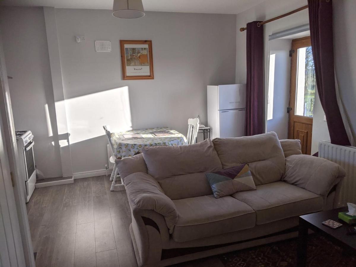 Granda Pat'S Loft Apartment Crossmaglen ภายนอก รูปภาพ
